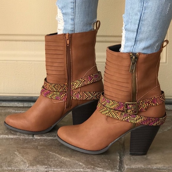 Buckle Shoes - NIB Tan Boho Chic Beaded Belted Embellished Boots